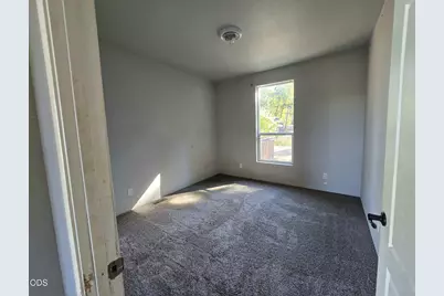 535 W River Street, Cave Junction, OR 97523 - Photo 23