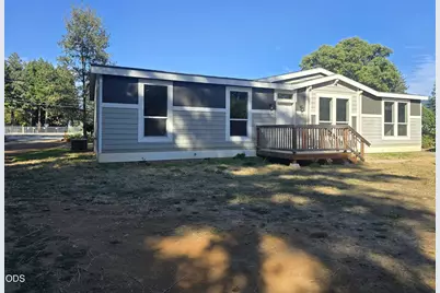 535 W River Street, Cave Junction, OR 97523 - Photo 1