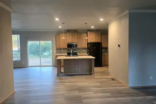 535 W River St, Cave Junction, OR 97523 - Photo 13