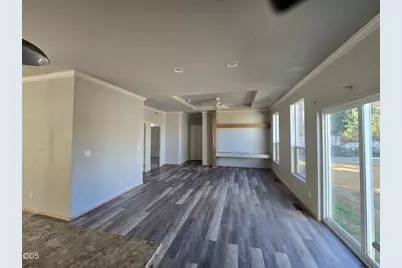 535 W River Street, Cave Junction, OR 97523 - Photo 17