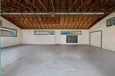 411 NW E Street, Grants Pass, OR 97526 - Photo 27