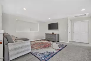 425 W Nevada St, Ashland, OR 97520 - Photo 25