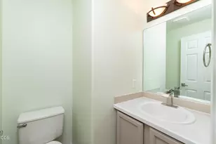 61364 Elkhorn St, Bend, OR 97702 - Photo 9
