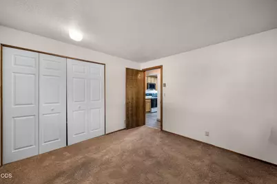 52300 Glenwood Drive, La Pine, OR 97739 - Photo 13
