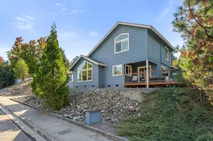 227 Sapphire Ct, Grants Pass, OR 97527 - Photo 5