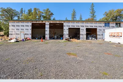 9500 Butte Falls Highway, Eagle Point, OR 97524 - Photo 5