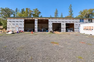 9500 Butte Falls Hwy, Eagle Point, OR 97524 - Photo 5