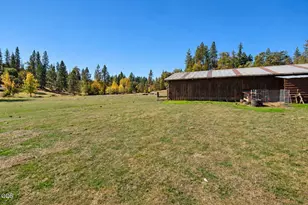 9500 Butte Falls Hwy, Eagle Point, OR 97524 - Photo 7