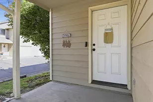 1450 SW 16th St, Redmond, OR 97756 - Photo 3