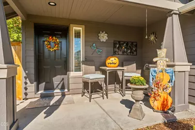 3060 NE Yellow Ribbon Drive, Bend, OR 97701 - Photo 3