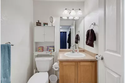 426 Berrydale Avenue, Medford, OR 97501 - Photo 11