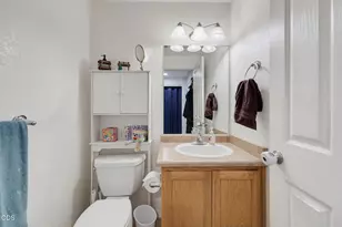 426 Berrydale Ave, Medford, OR 97501 - Photo 11