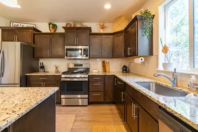 16619 Landing Court, La Pine, OR 97739 - Photo 11