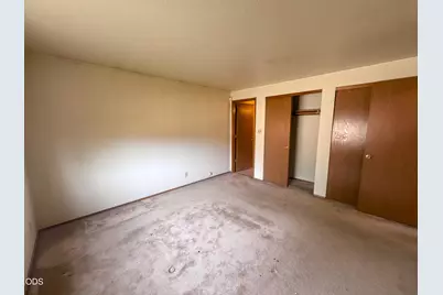 2052 NE Red Rock Lane, Bend, OR 97701 - Photo 15