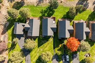 1490 Red Wing Loop, Redmond, OR 97756 - Photo 41
