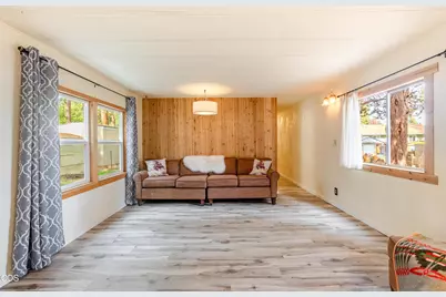 141 SW 15th Street #UNIT 21, Bend, OR 97702 - Photo 3