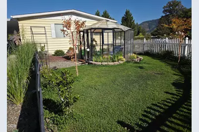 1094 Lee Roze Lane, Grants Pass, OR 97527 - Photo 35