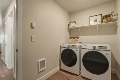 3996 SW Obsidian Place #138, Redmond, OR 97756 - Photo 15