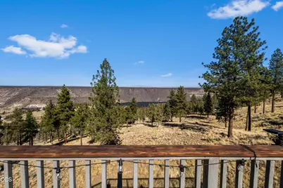 12300 SW This Way Lane, Culver, OR 97734 - Photo 11