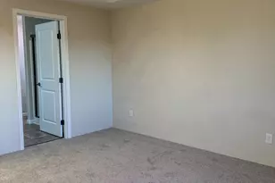 8373 Kyra Ln, White City, OR 97503 - Photo 17