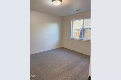 8373 Kyra Lane, White City, OR 97503 - Photo 13