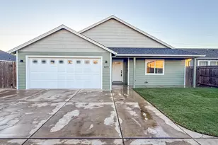 8373 Kyra Ln, White City, OR 97503 - Photo 1
