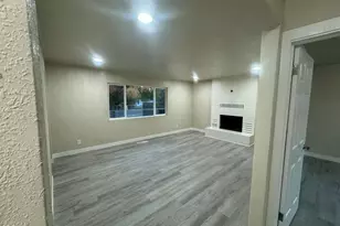 5831 Mack Ave, Klamath Falls, OR 97603 - Photo 1