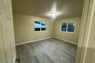 5831 Mack Ave, Klamath Falls, OR 97603 - Photo 11