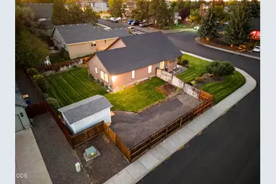 2118 SW Pumice Avenue, Redmond, OR 97756 - Photo 21