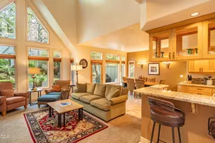 56978 Peppermill Cir, Sunriver, OR 97707 - Photo 1