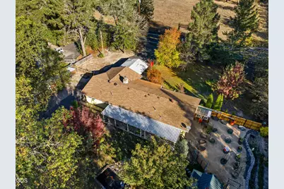 245 Stringer Gap Road, Grants Pass, OR 97527 - Photo 3