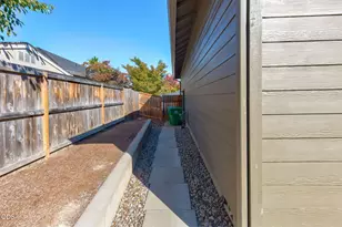 2311 SE Coriander Way, Grants Pass, OR 97527 - Photo 33