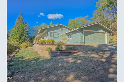 1111 NE Beacon Drive, Grants Pass, OR 97526 - Photo 1
