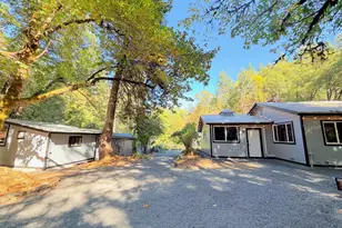 4450 Thompson Creek Rd, Selma, OR 97538 - Photo 31