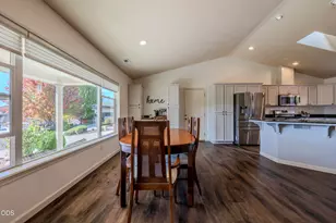 982 Jessica Ct, Eagle Point, OR 97524 - Photo 7