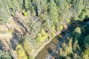 9439 Holland Loop Rd, Cave Junction, OR 97523 - Photo 9