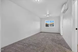 7858 Phaedra Ln, White City, OR 97503 - Photo 11
