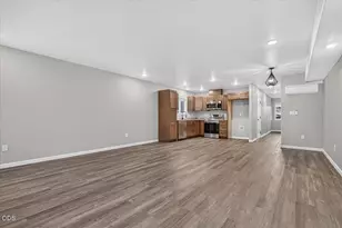 7858 Phaedra Ln, White City, OR 97503 - Photo 5