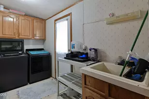 3735 Cobleigh Rd, Eagle Point, OR 97524 - Photo 15