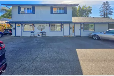 522 SE L Street, Grants Pass, OR 97526 - Photo 3