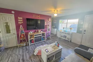 522 SE L St, Grants Pass, OR 97526 - Photo 17