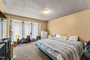 1800 Crater Lake Ave, Medford, OR 97504 - Photo 15