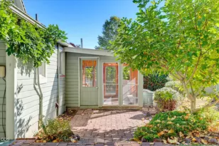726 Iowa St, Ashland, OR 97520 - Photo 47