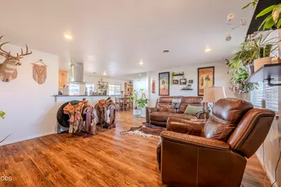 4101 Merita Terrace, Central Point, OR 97502 - Photo 9