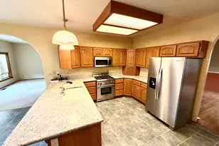 806 S Mountain Ave, Ashland, OR 97520 - Photo 13