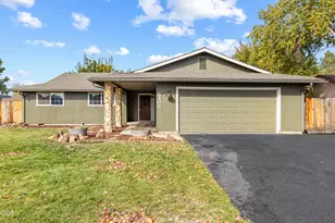 5402 Knightwood Dr, Klamath Falls, OR 97603 - Photo 1