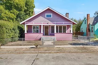 332 N Ivy Street, Medford, OR 97501 - Photo 1