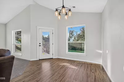 103 Greenview Drive, Eagle Point, OR 97524 - Photo 23