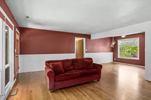 408 Ardmore Ave, Medford, OR 97504 - Photo 7