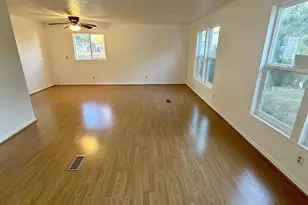 3626 Madison St, Klamath Falls, OR 97603 - Photo 3